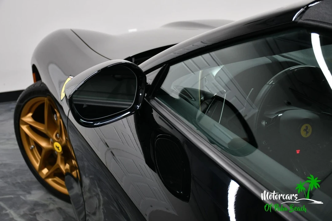 2024 Ferrari Roma Spider - Image 13 of 31
