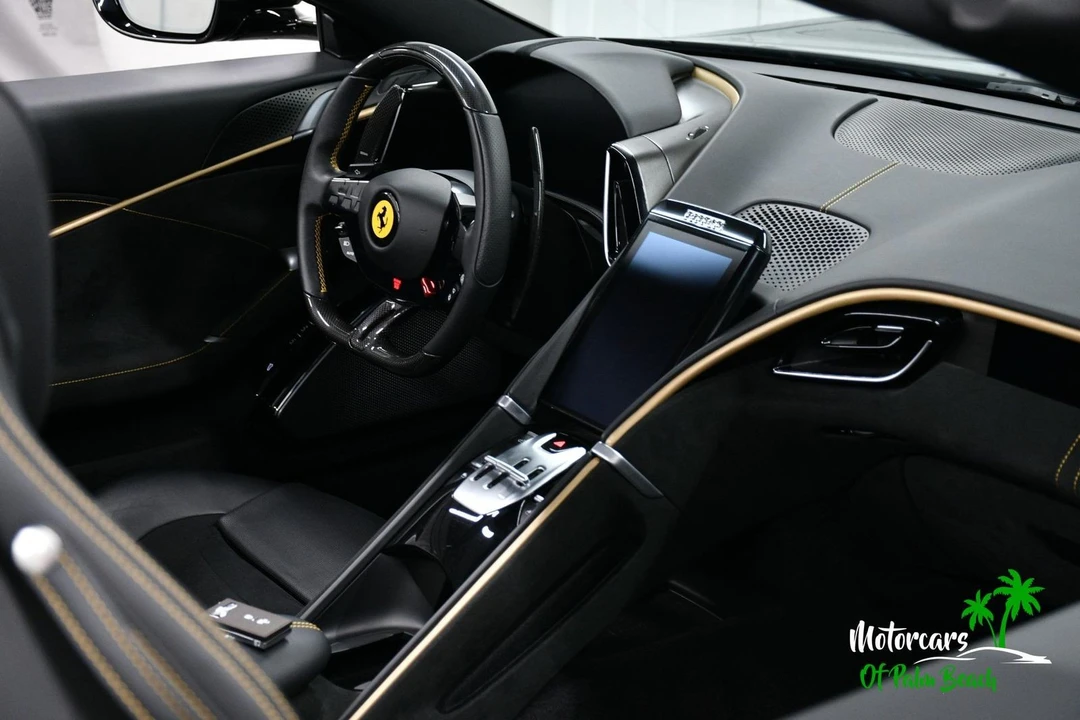 2024 Ferrari Roma Spider - Image 29 of 31