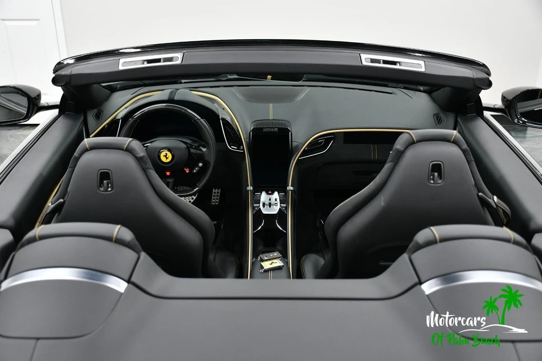2024 Ferrari Roma Spider - Image 17 of 31
