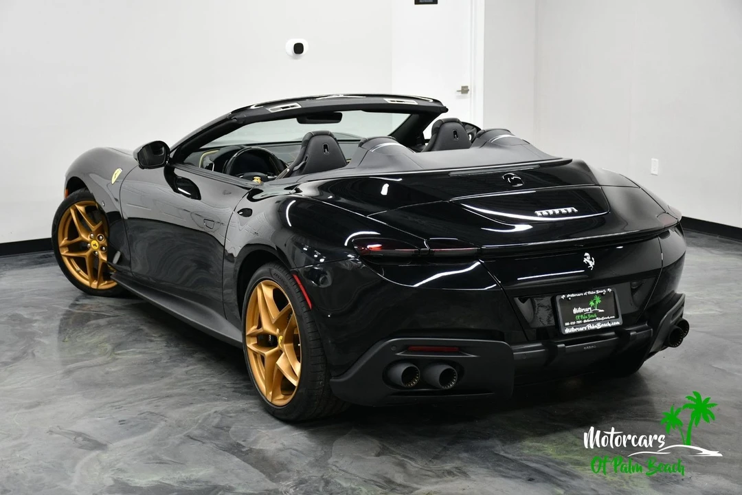 2024 Ferrari Roma Spider - Image 11 of 31