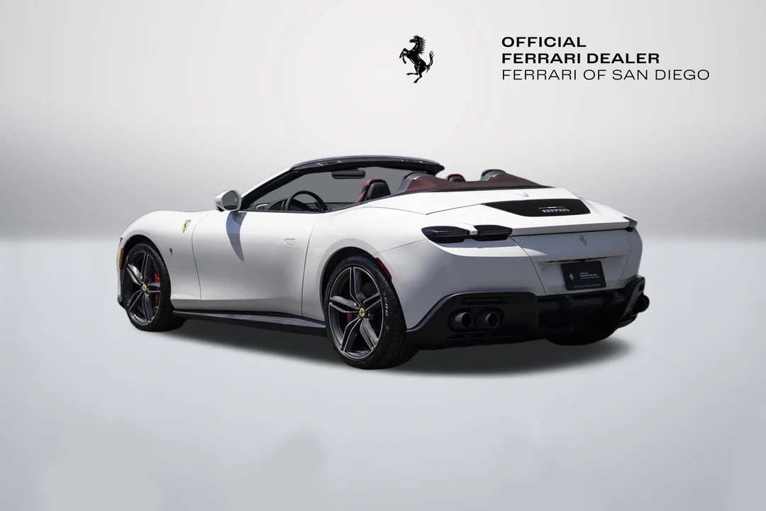 2024 Ferrari Roma Spider - Image 3 of 31