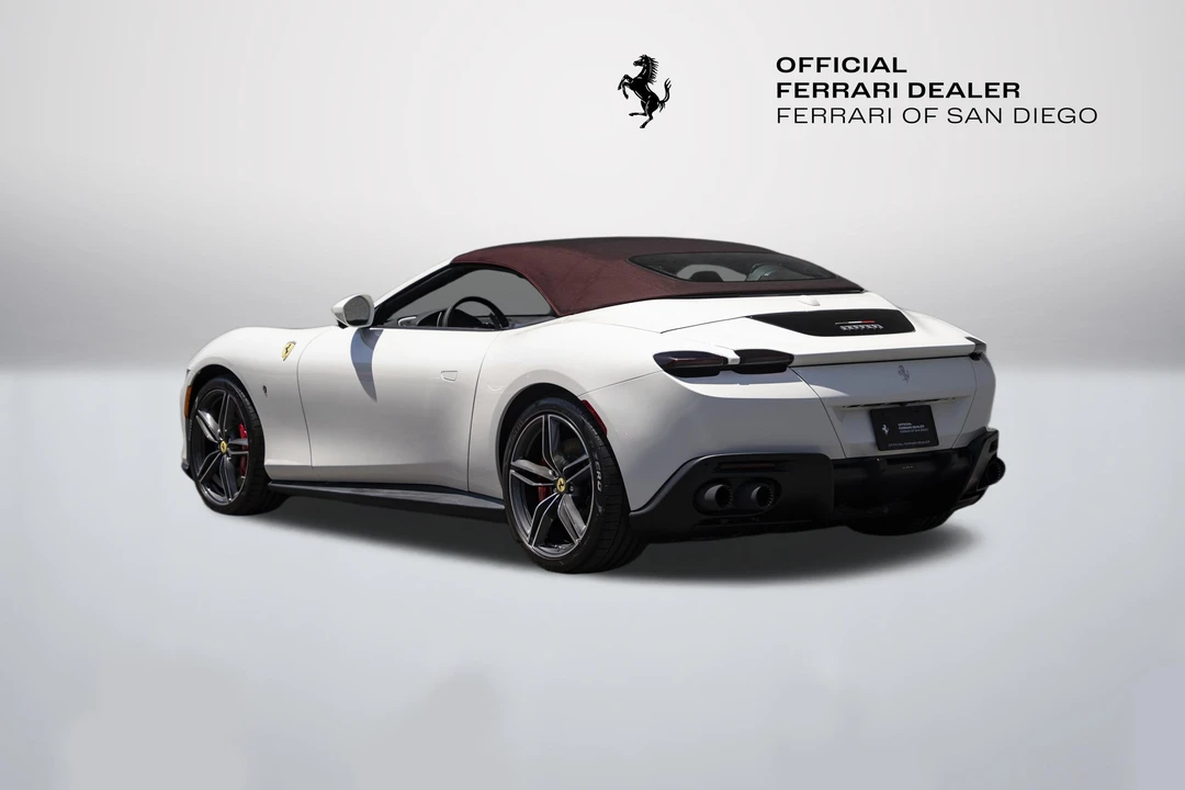 2024 Ferrari Roma Spider - Image 12 of 31