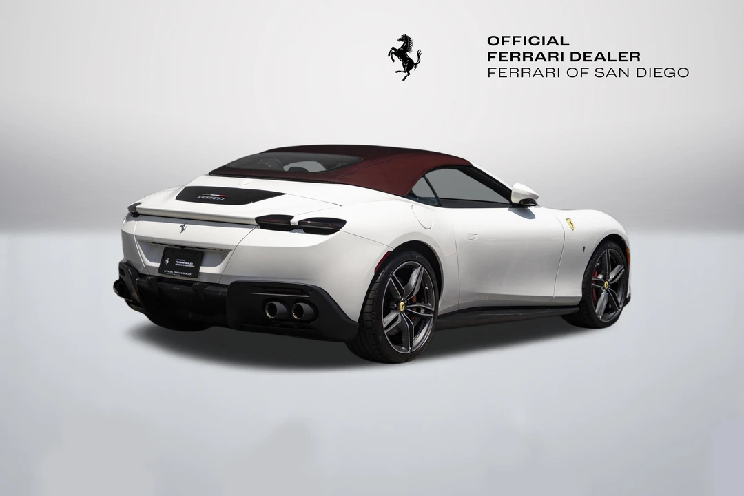 2024 Ferrari Roma Spider - Image 10 of 31