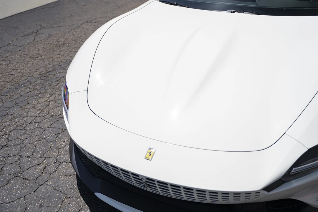 2024 Ferrari Roma Spider - Image 16 of 31