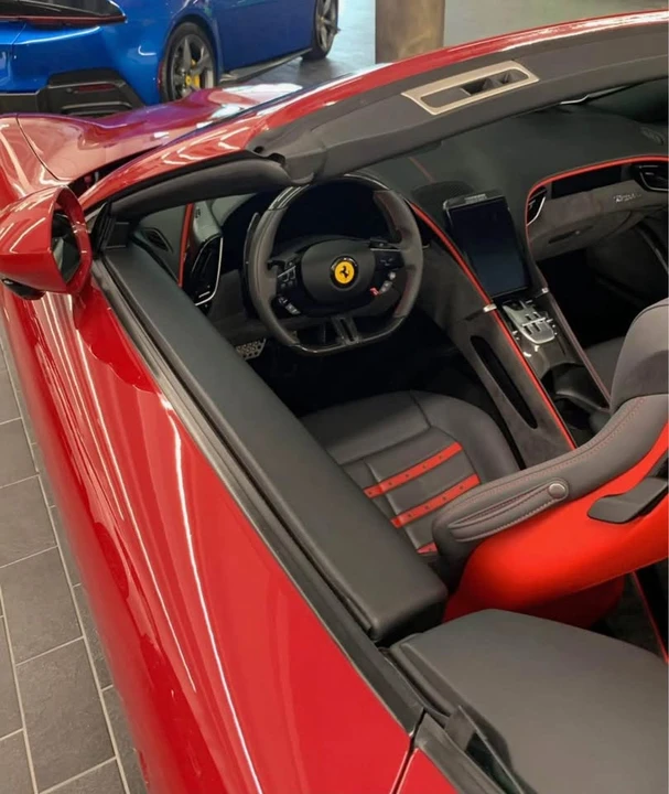2024 Ferrari Roma Spider - Image 2 of 4