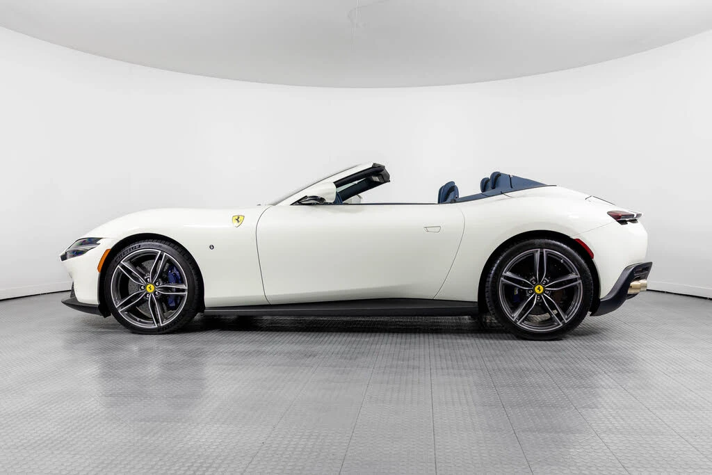 2024 Ferrari Roma Spider - Image 3 of 31