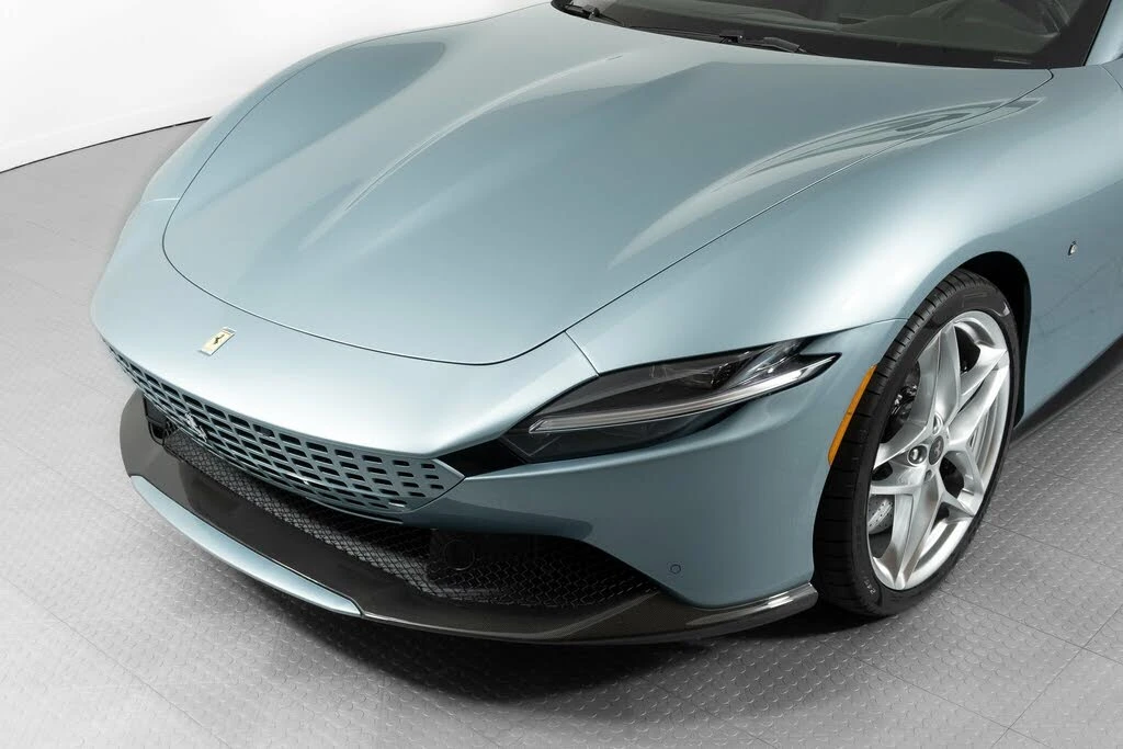 2024 Ferrari Roma Spider - Image 13 of 31