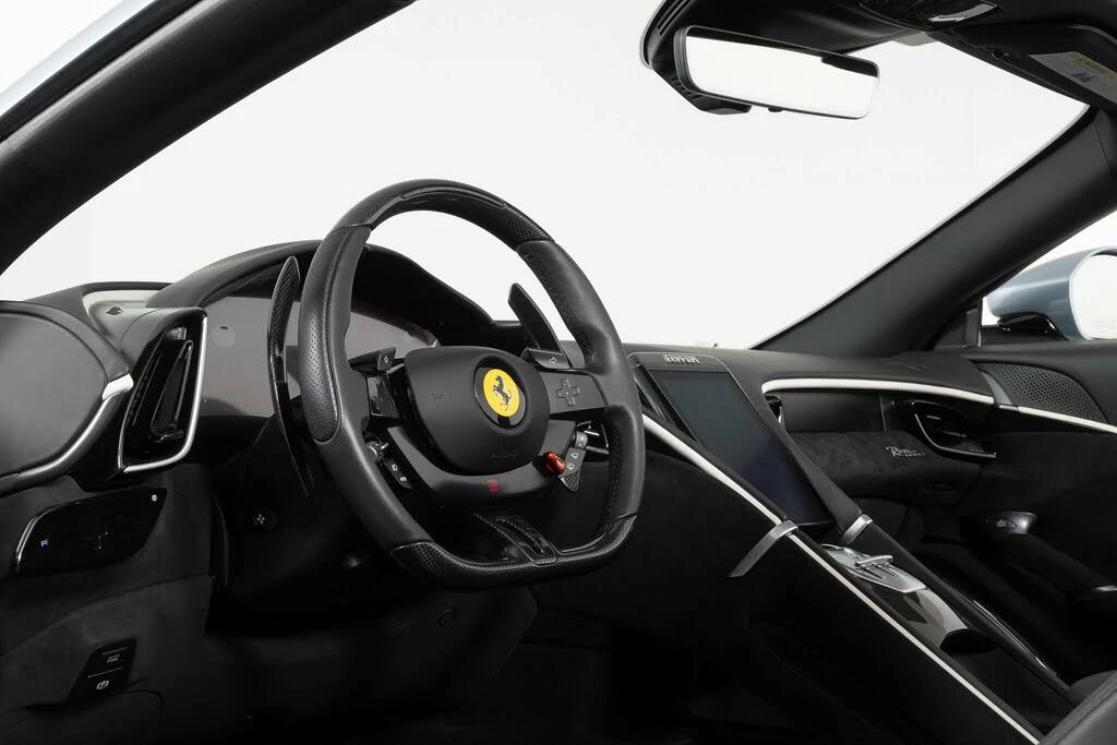 2024 Ferrari Roma Spider - Image 4 of 31