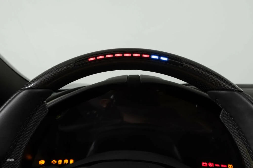 2024 Ferrari Roma Spider - Image 30 of 31