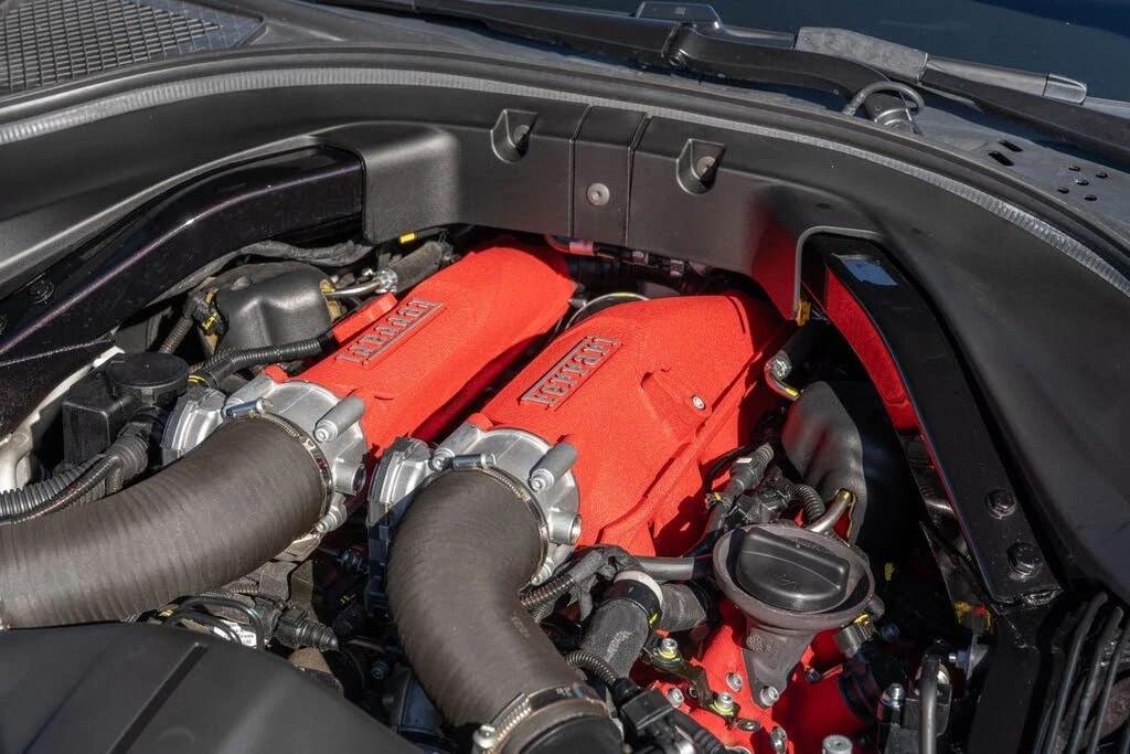 2024 Ferrari Roma Spider - Image 25 of 31
