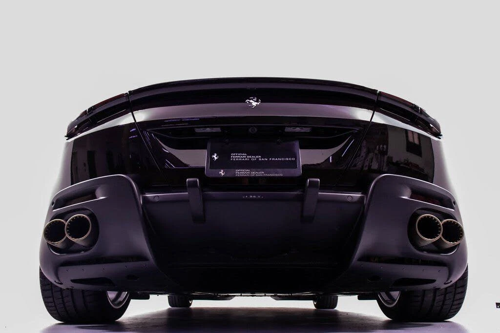 2024 Ferrari Roma Spider - Image 23 of 31