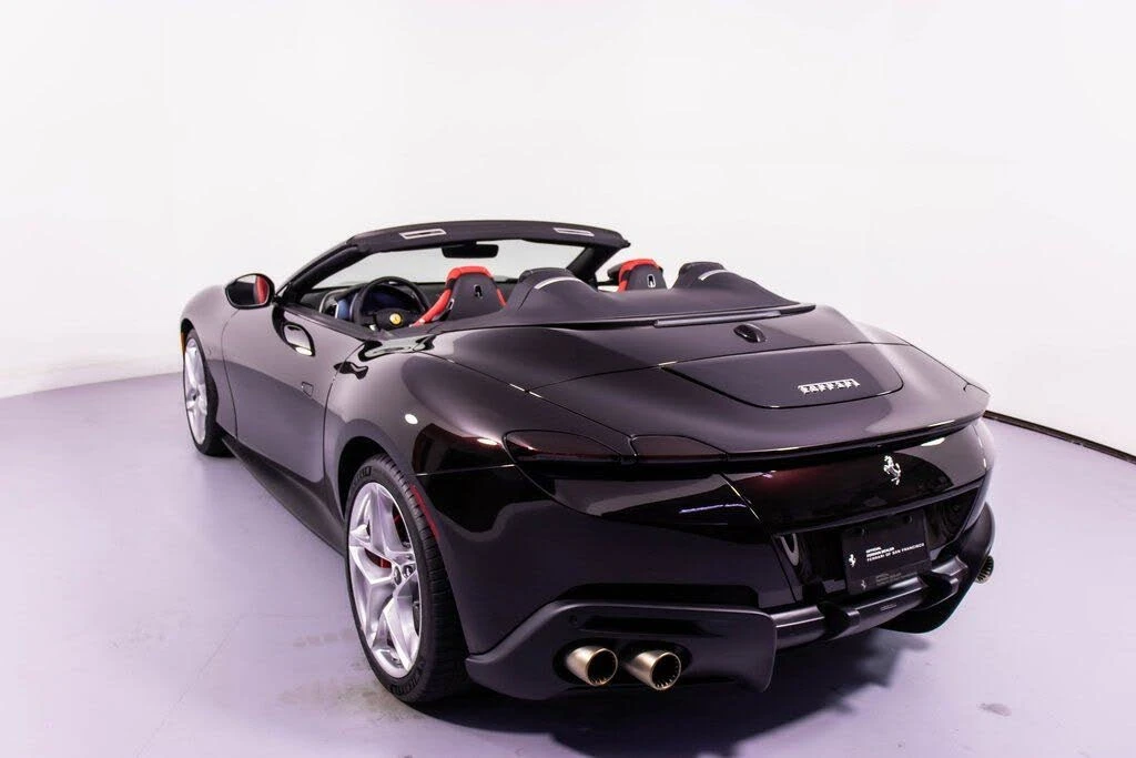2024 Ferrari Roma Spider - Image 26 of 31