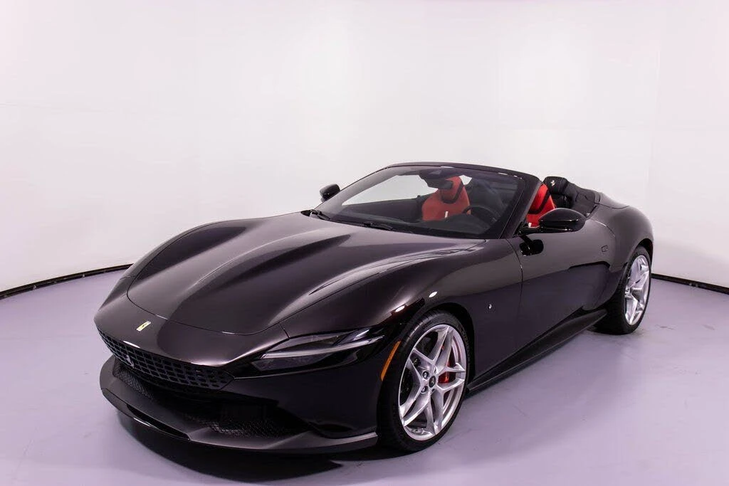 2024 Ferrari Roma Spider - Image 10 of 31