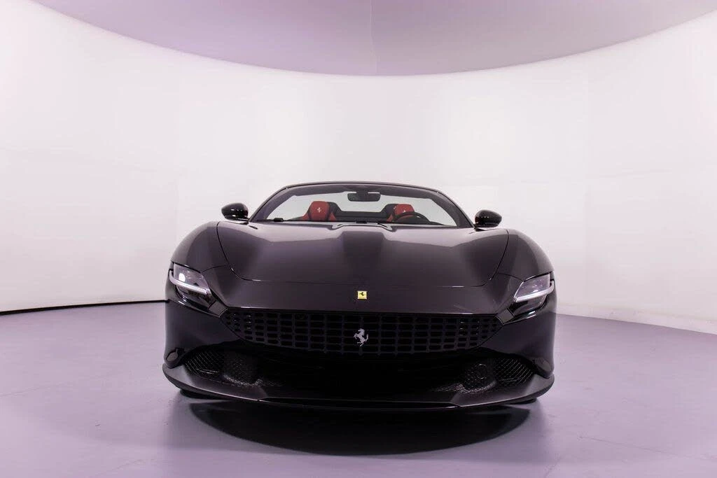 2024 Ferrari Roma Spider - Image 11 of 31