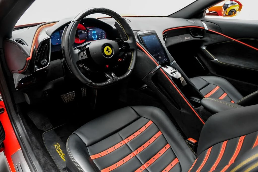 2024 Ferrari Roma Spider - Image 10 of 31