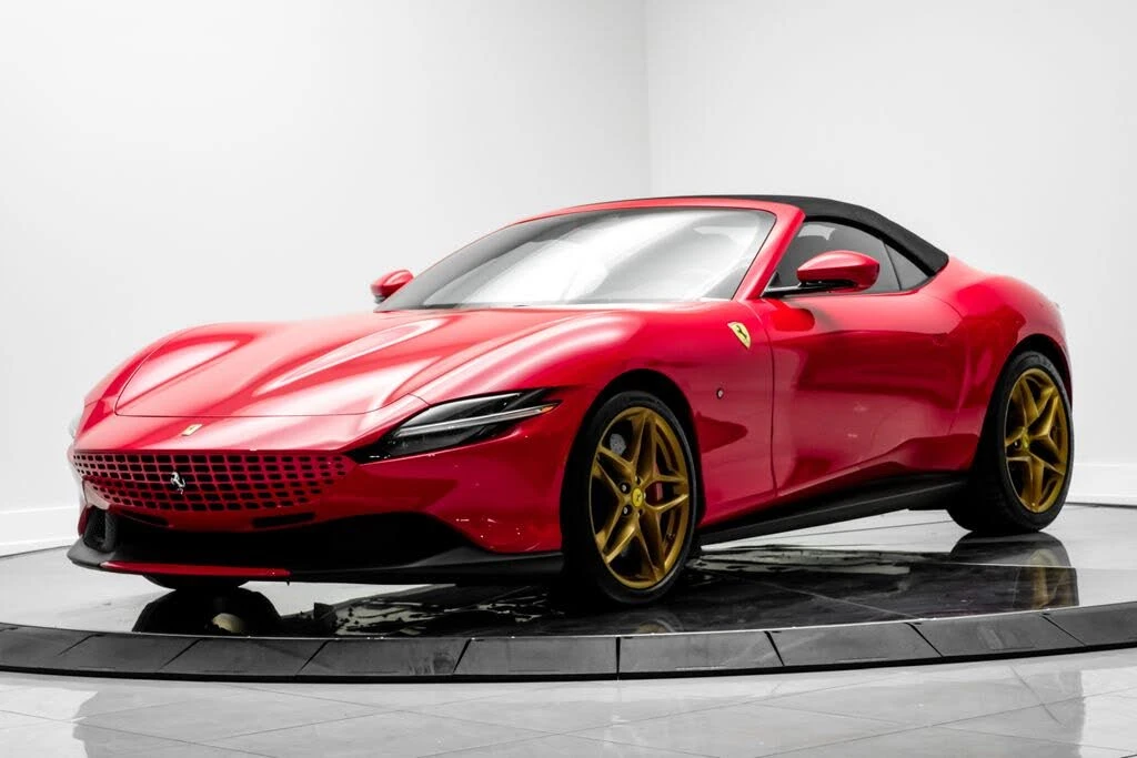 2024 Ferrari Roma Spider - Image 2 of 31