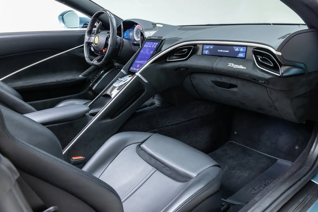 2024 Ferrari Roma Spider - Image 18 of 31