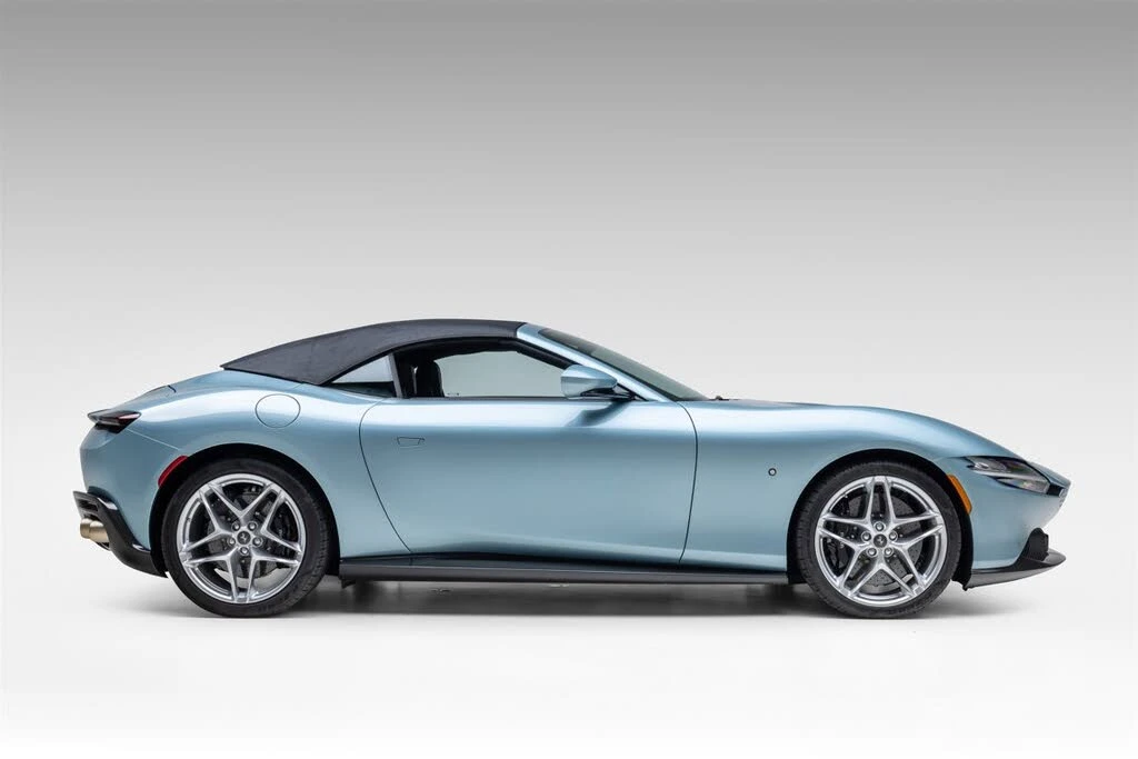 2024 Ferrari Roma Spider - Image 6 of 31