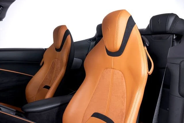 2024 Ferrari Roma Spider - Image 21 of 31