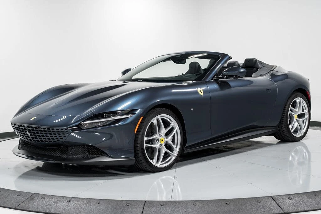 2024 Ferrari Roma Spider - Image 7 of 31