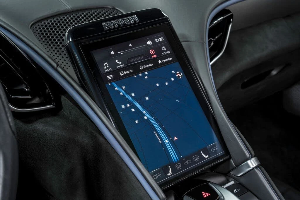 2024 Ferrari Roma Spider - Image 22 of 31