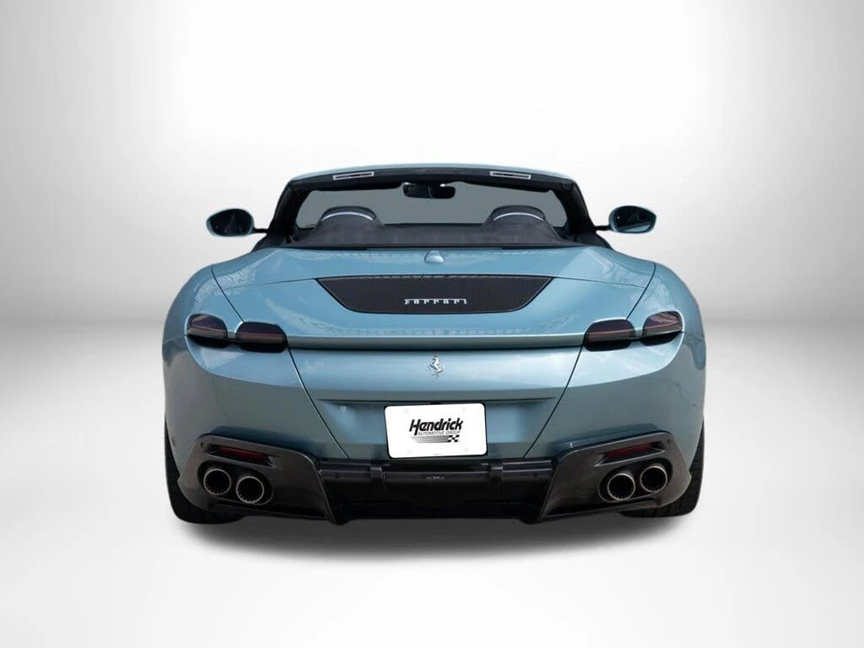 2024 Ferrari Roma Spider - Image 9 of 31