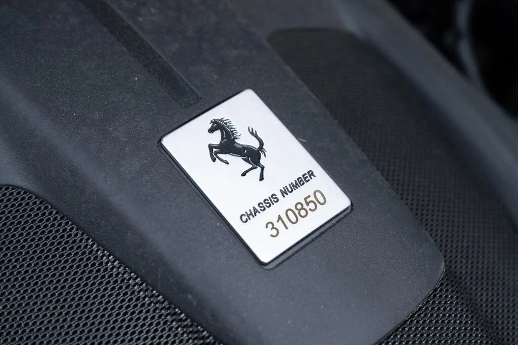 2024 Ferrari Roma Spider - Image 15 of 31