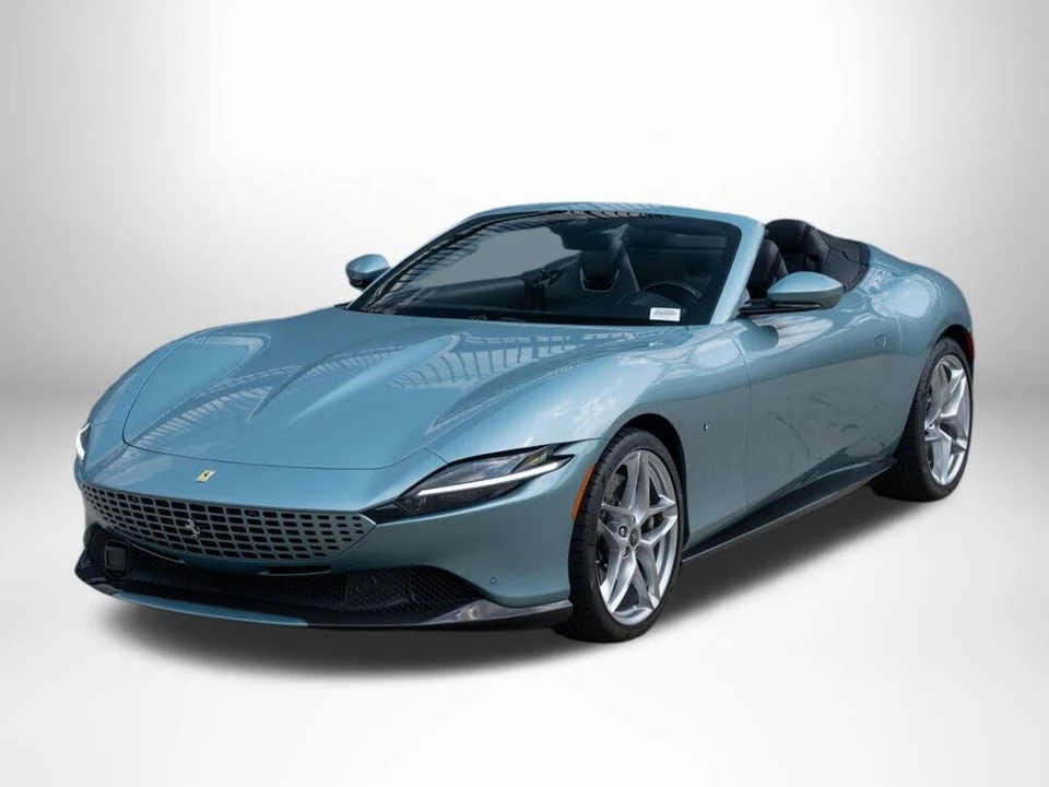 2024 Ferrari Roma Spider - Image 5 of 31