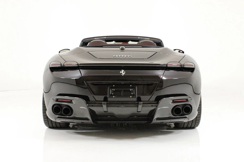 2024 Ferrari Roma Spider - Image 9 of 31