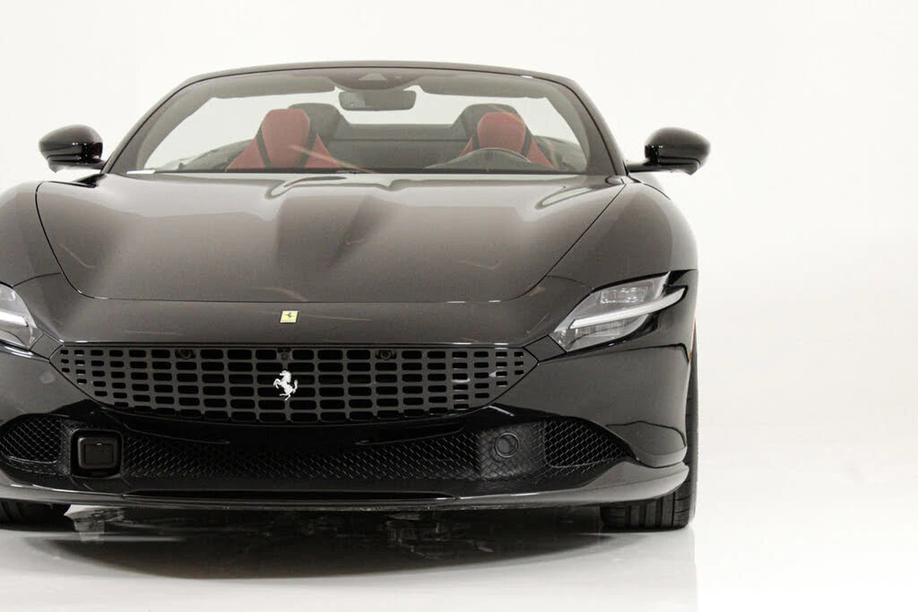 2024 Ferrari Roma Spider - Image 22 of 31