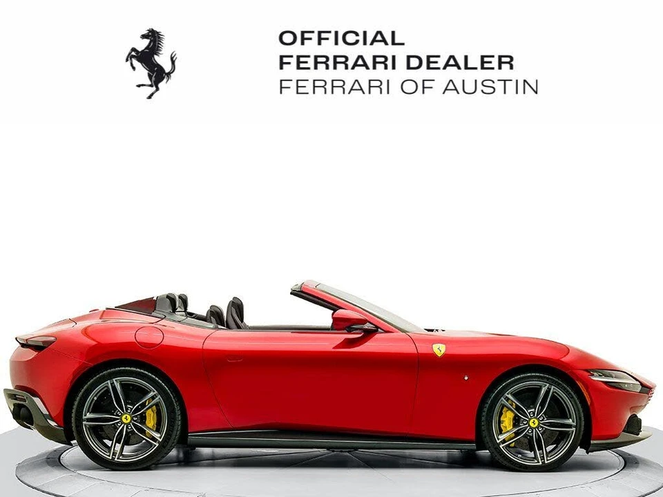 2024 Ferrari Roma Spider - Image 8 of 31