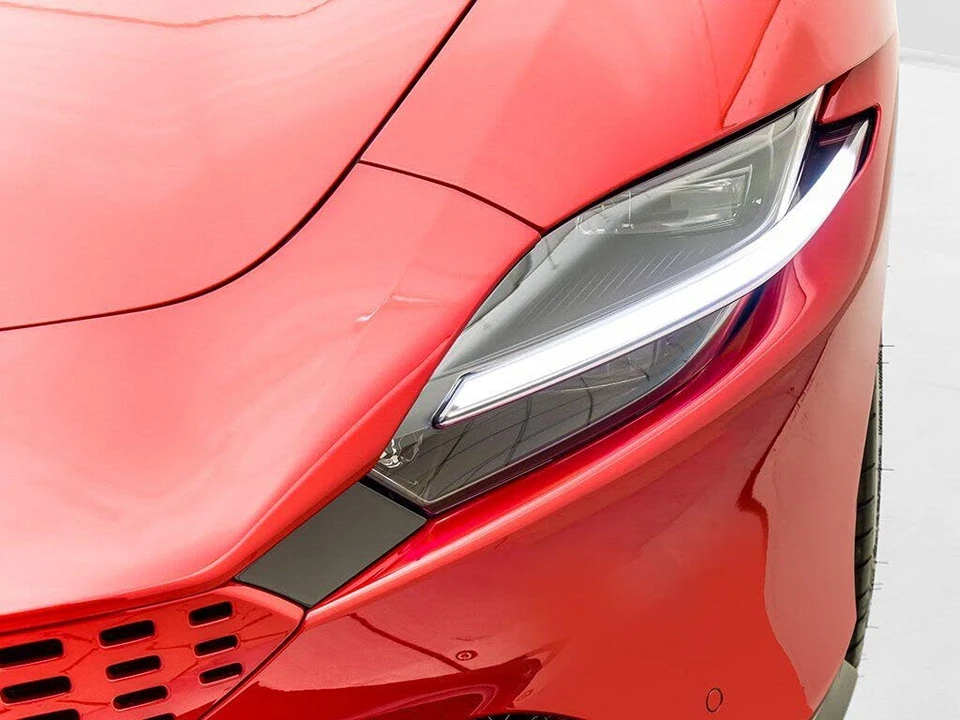 2024 Ferrari Roma Spider - Image 23 of 31