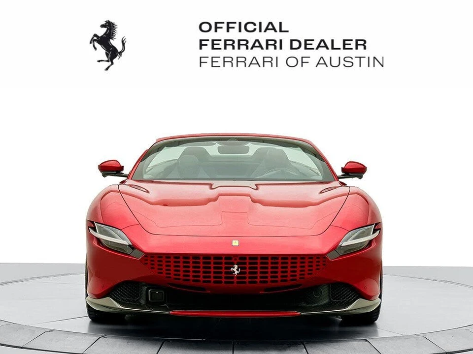 2024 Ferrari Roma Spider - Image 2 of 31