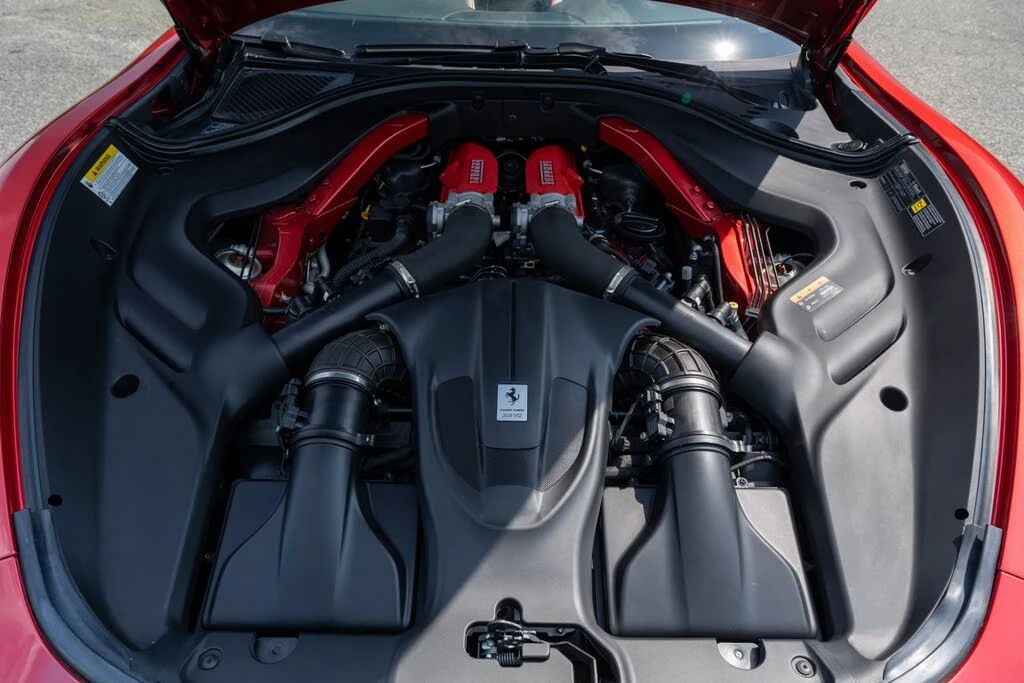 2024 Ferrari Roma Spider - Image 22 of 31