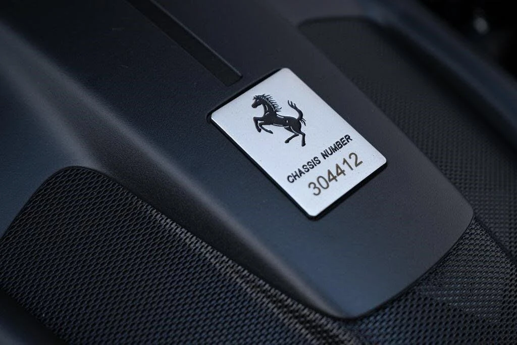 2024 Ferrari Roma Spider - Image 16 of 31