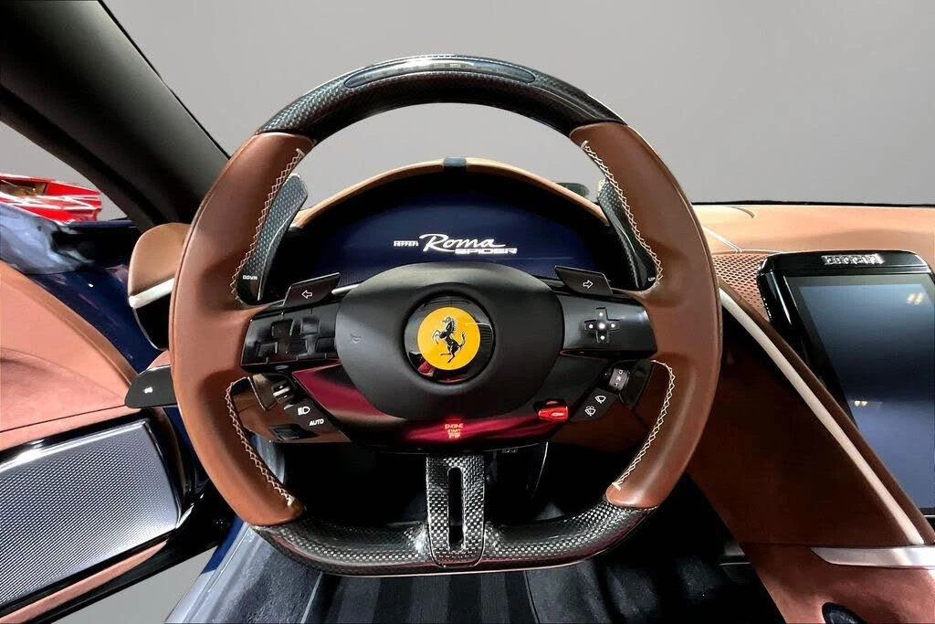 2024 Ferrari Roma Spider - Image 9 of 31