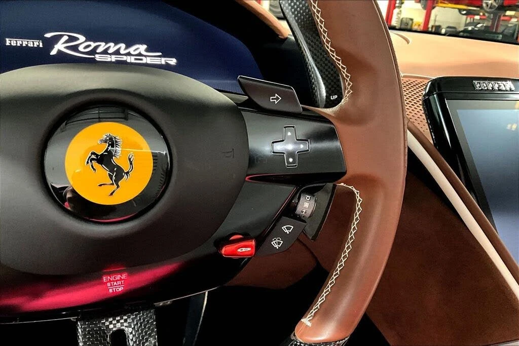 2024 Ferrari Roma Spider - Image 12 of 31