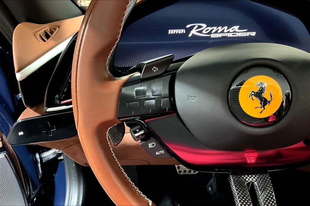 2024 Ferrari Roma Spider - Image 11 of 31