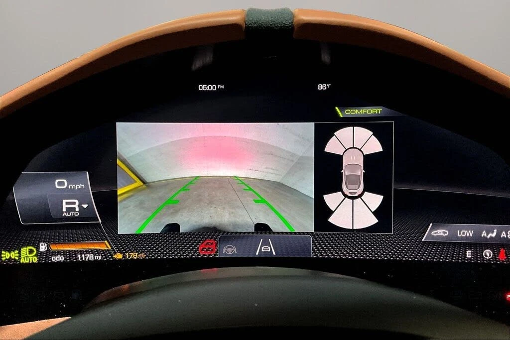 2024 Ferrari Roma Spider - Image 14 of 31