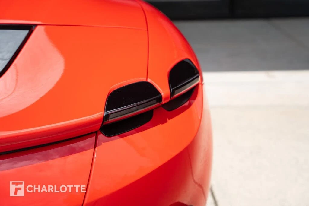 2024 Ferrari Roma Spider - Image 16 of 31