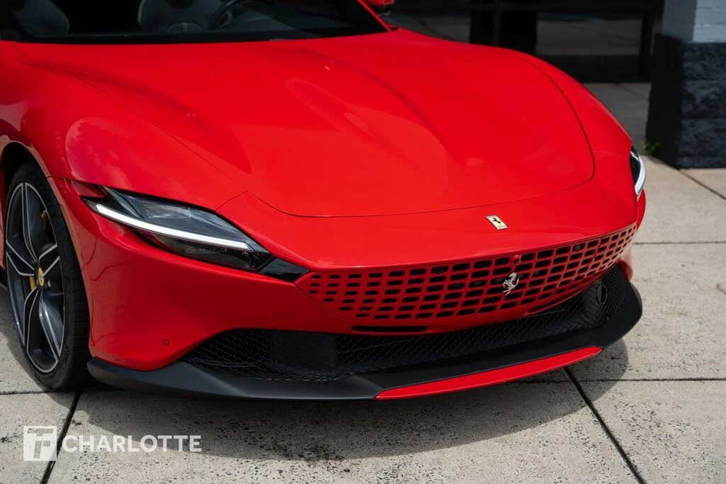 2024 Ferrari Roma Spider - Image 3 of 31
