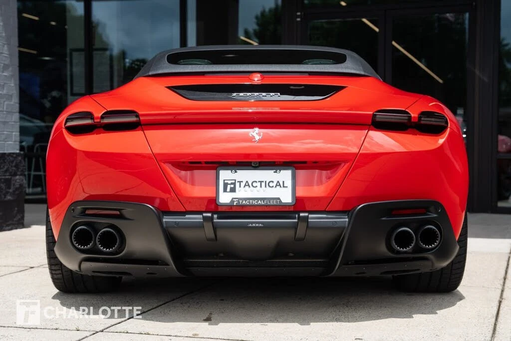 2024 Ferrari Roma Spider - Image 15 of 31