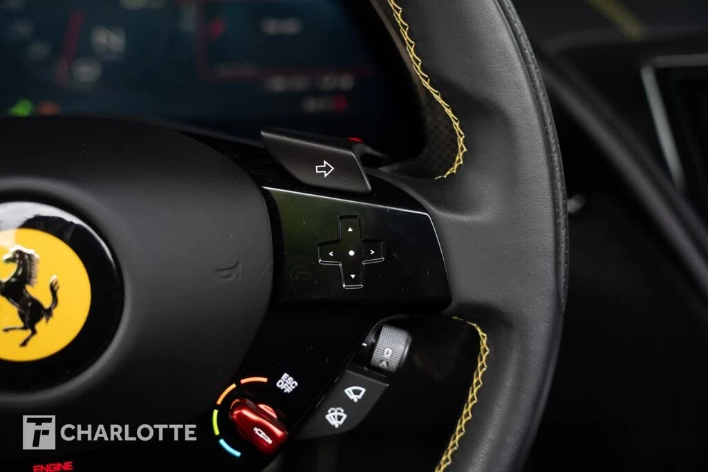 2024 Ferrari Roma Spider - Image 26 of 31