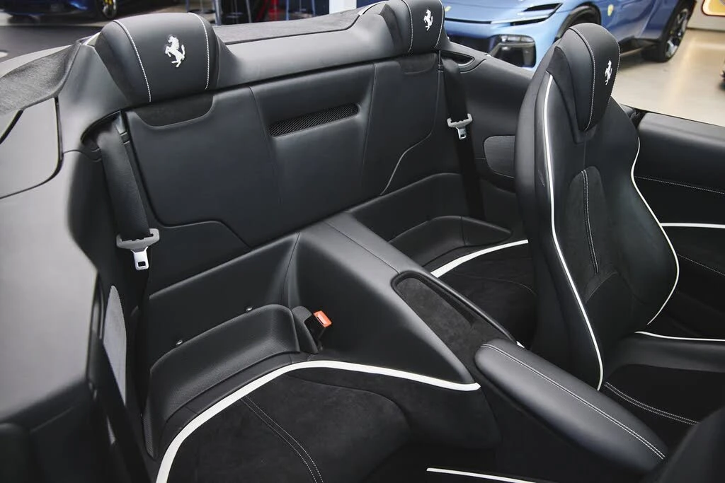 2024 Ferrari Roma Spider - Image 31 of 31