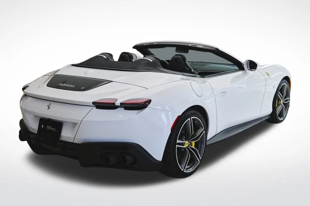 2024 Ferrari Roma Spider - Image 5 of 31
