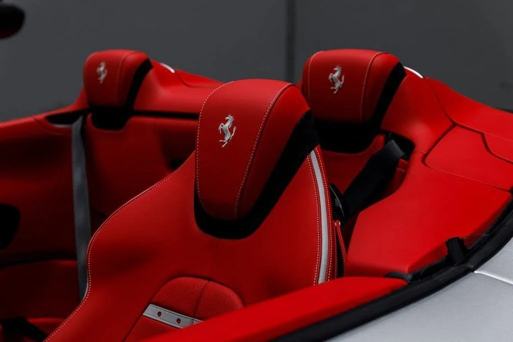 2024 Ferrari Roma Spider - Image 10 of 31