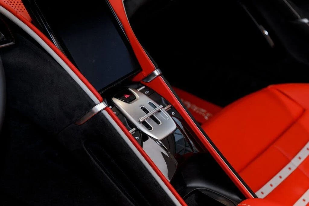 2024 Ferrari Roma Spider - Image 23 of 31