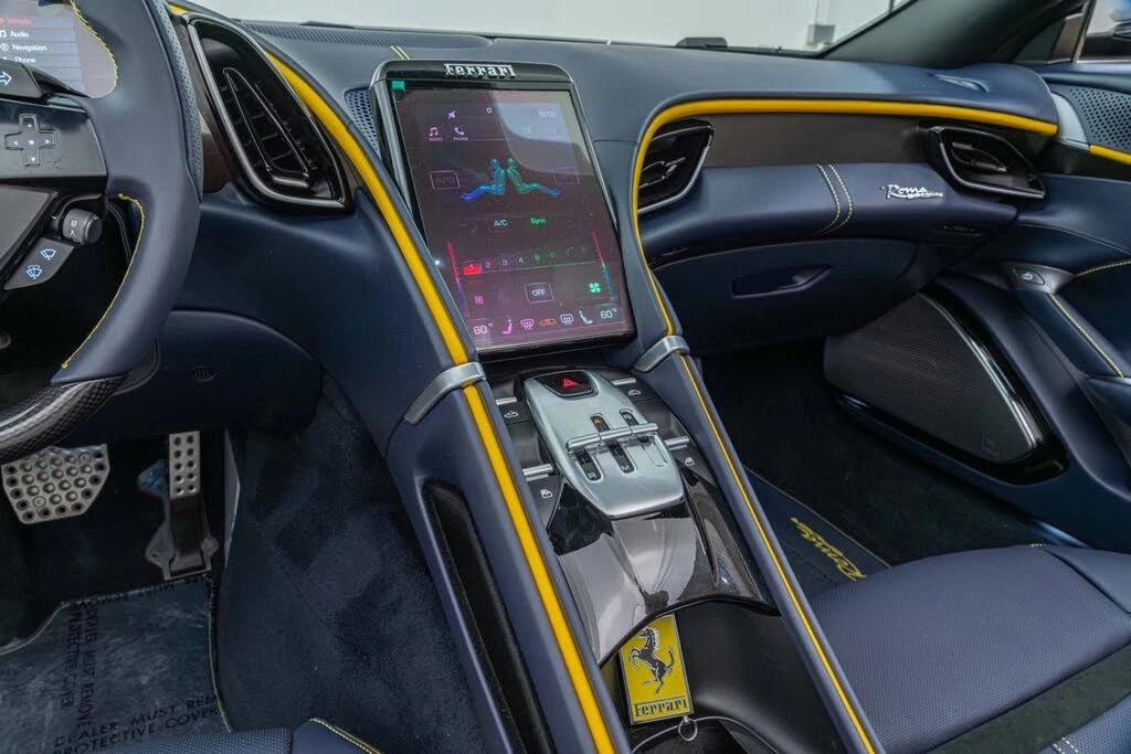 2024 Ferrari Roma Spider - Image 6 of 31