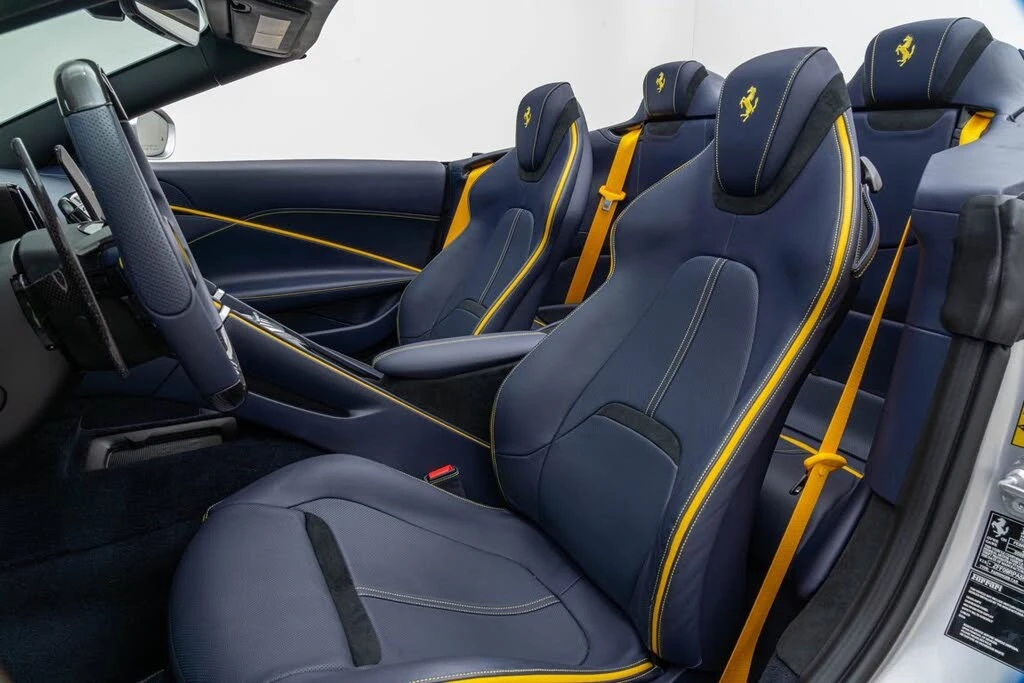2024 Ferrari Roma Spider - Image 5 of 31