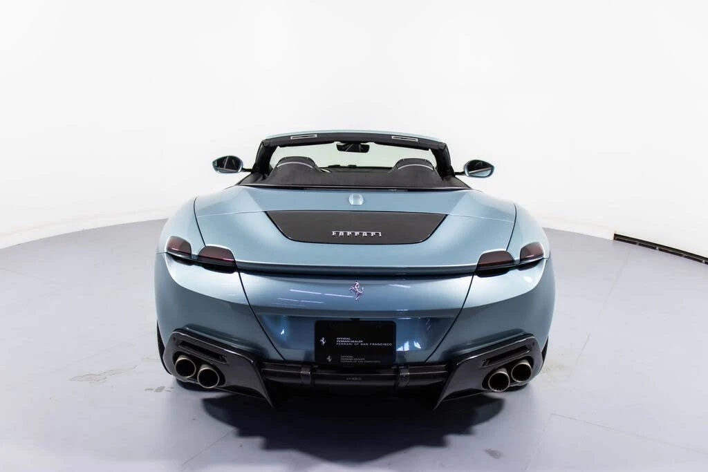 2024 Ferrari Roma Spider - Image 7 of 31